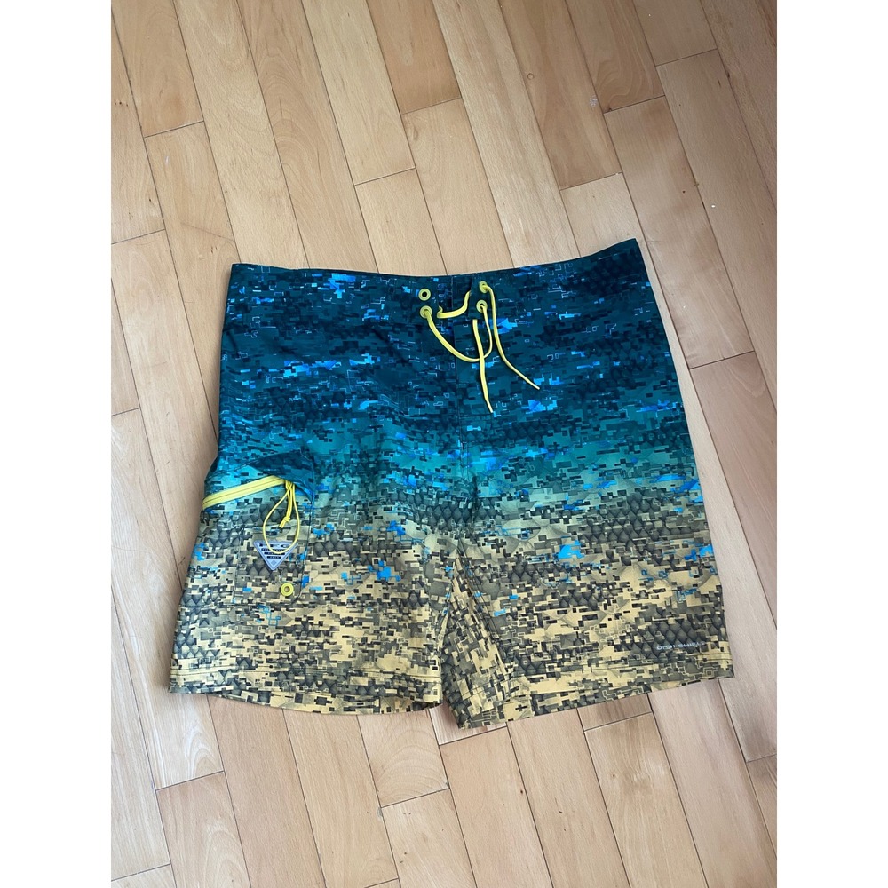 Columbia PFG Board Shorts Mens 40 Blue Tan Camo Scale Fishing Swim Trunks